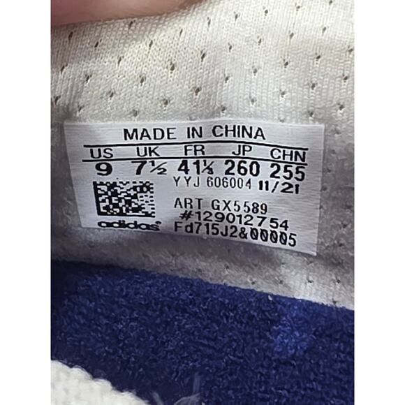 Adidas Ultra Boost 22 White Turbo Indigo Running Shoes Size 9 Womens - Picture 9 of 9